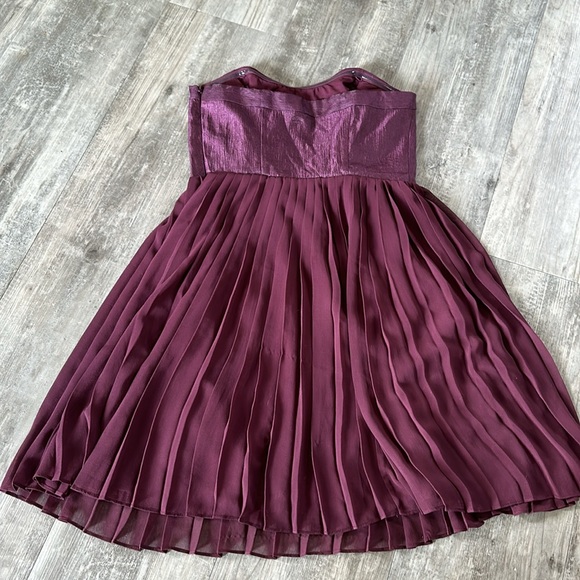 JACOB STRAPLESS PLEATED DRESS - Picture 7 of 12